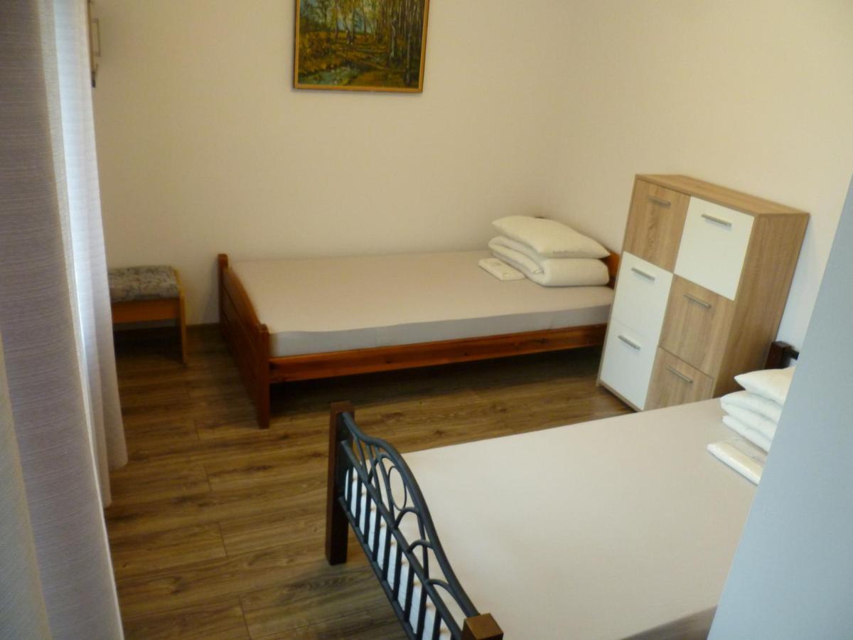Klimatyczny Domek - Apartamenty & Noclegi Slawecin Exterior foto